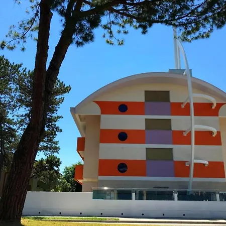 Enjoy Our Modern In Spiggia Бібіоне